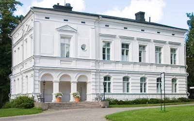The countryside hotel “Svartå Manor” near the City of Raseborg in the South of Finland consists of five different historical buildings situated in an idyllic park with a scenic river flowing nearby.